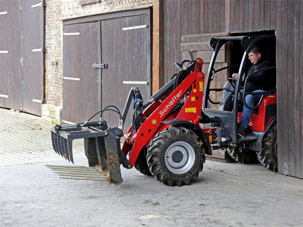 Chargeuse sur pneus Schäffer 2630 SLT — occasion, 1 h